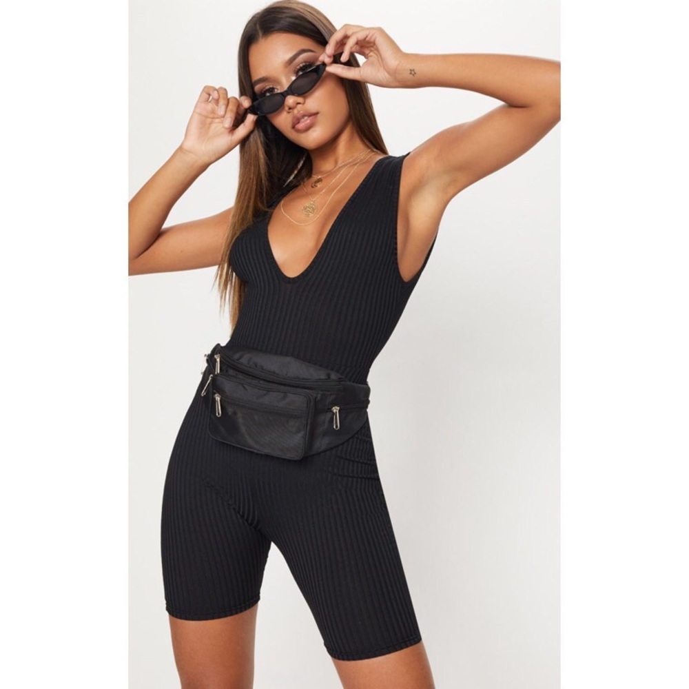 BNWT Black Ribbed Plunge Sleeveless Unitard 🖤